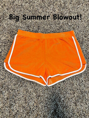 One Step Up Orange Athletic Shorts Like New